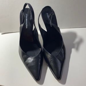 BcBG maxazria black pumps size 5B